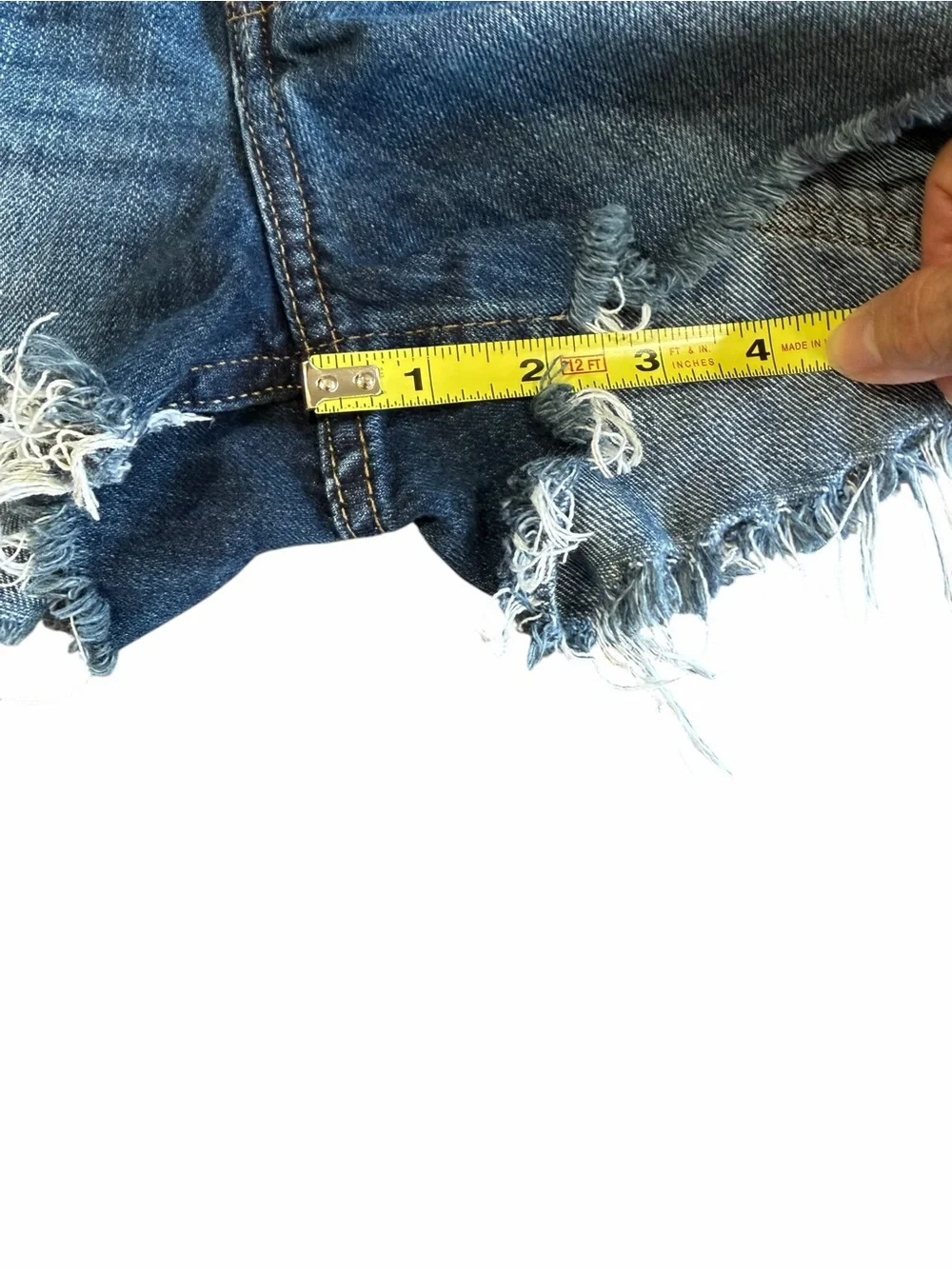 Lucky Brand The Cut Off Denim Shorts Women’s 27 Button Fly Frayed‎ Hem